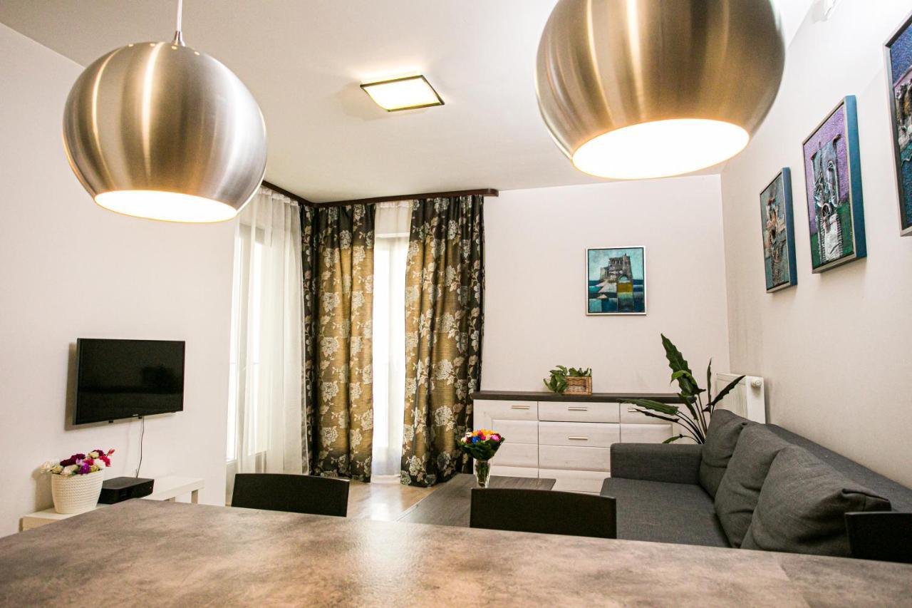 ורשה Murano Apartaments מראה חיצוני תמונה